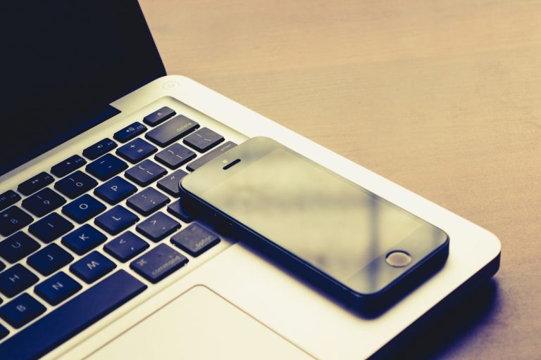 Eco-Friendly Office Supplies: Saving the Planet, One Pen at a Time